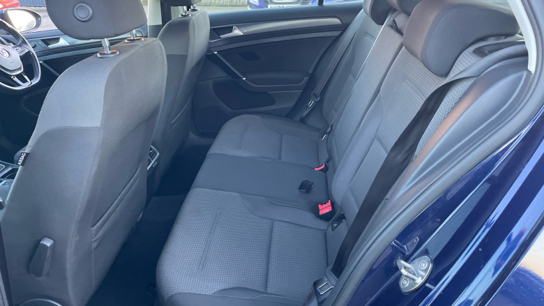 Volkswagen Golf 1.5 TSI EVO SE [Nav] 5dr Petrol Hatchback